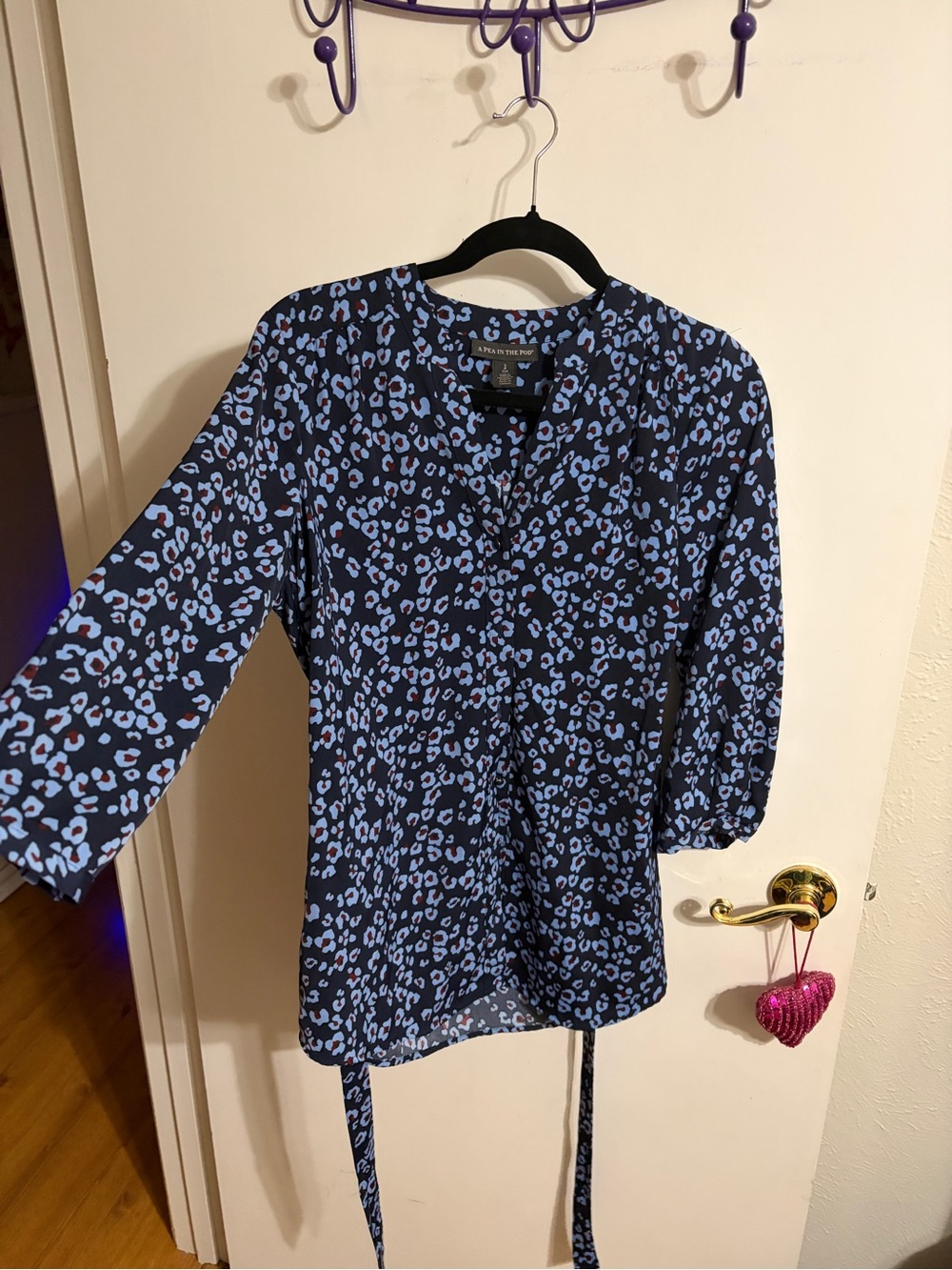 💜 Small Petite A Pea in the Pod Navy & Light Blue Leopard-Print Tie-Waist Shirt